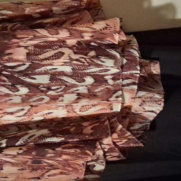 Top - Picture 2 of 5